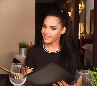 apolonia lapiedra public bang