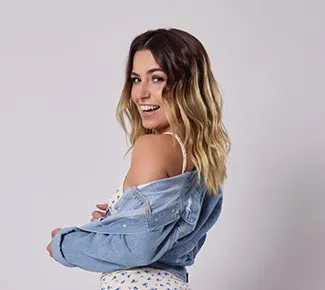 chanel camryn painting her walls