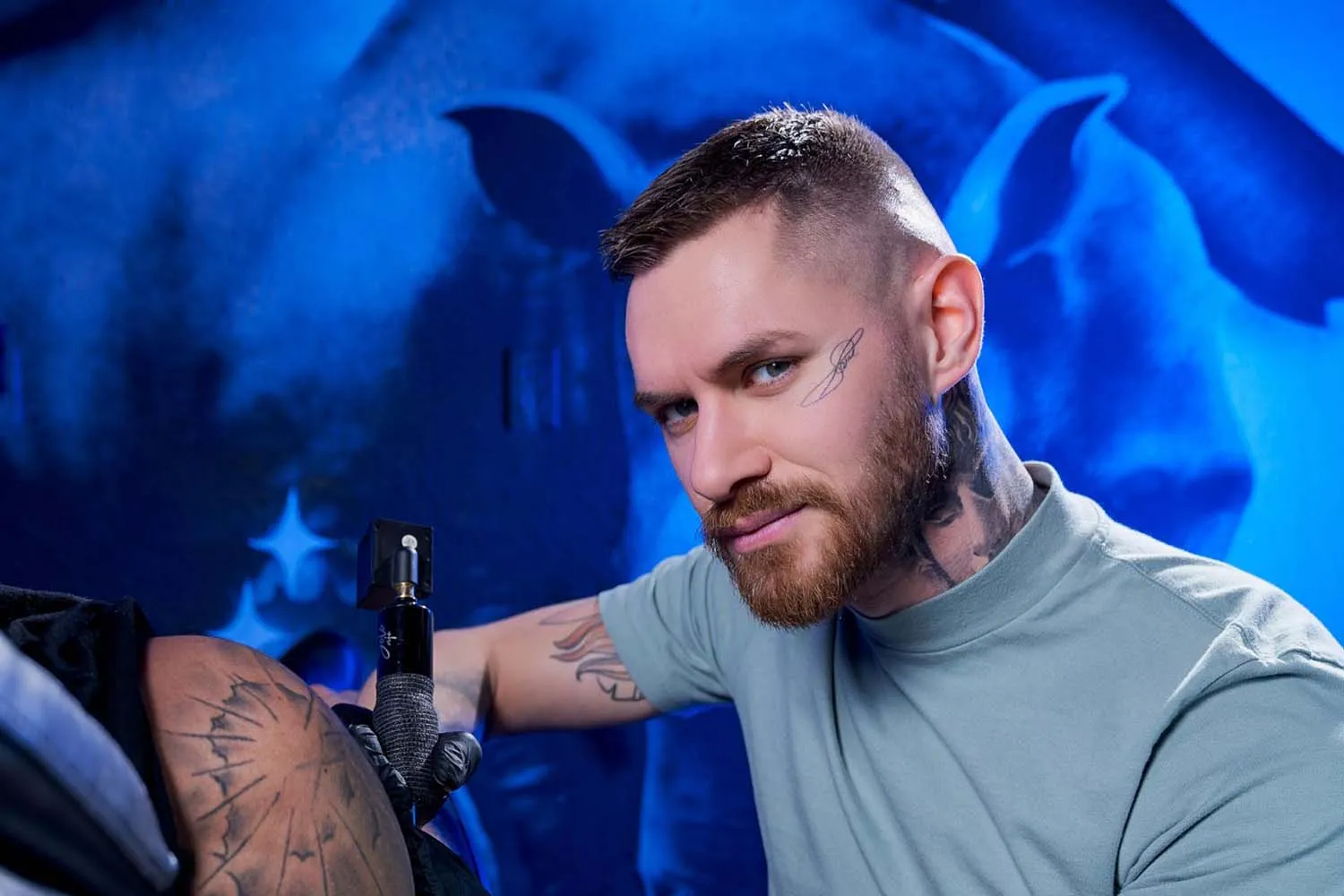 VRB Gay Discount The Naughty Needle